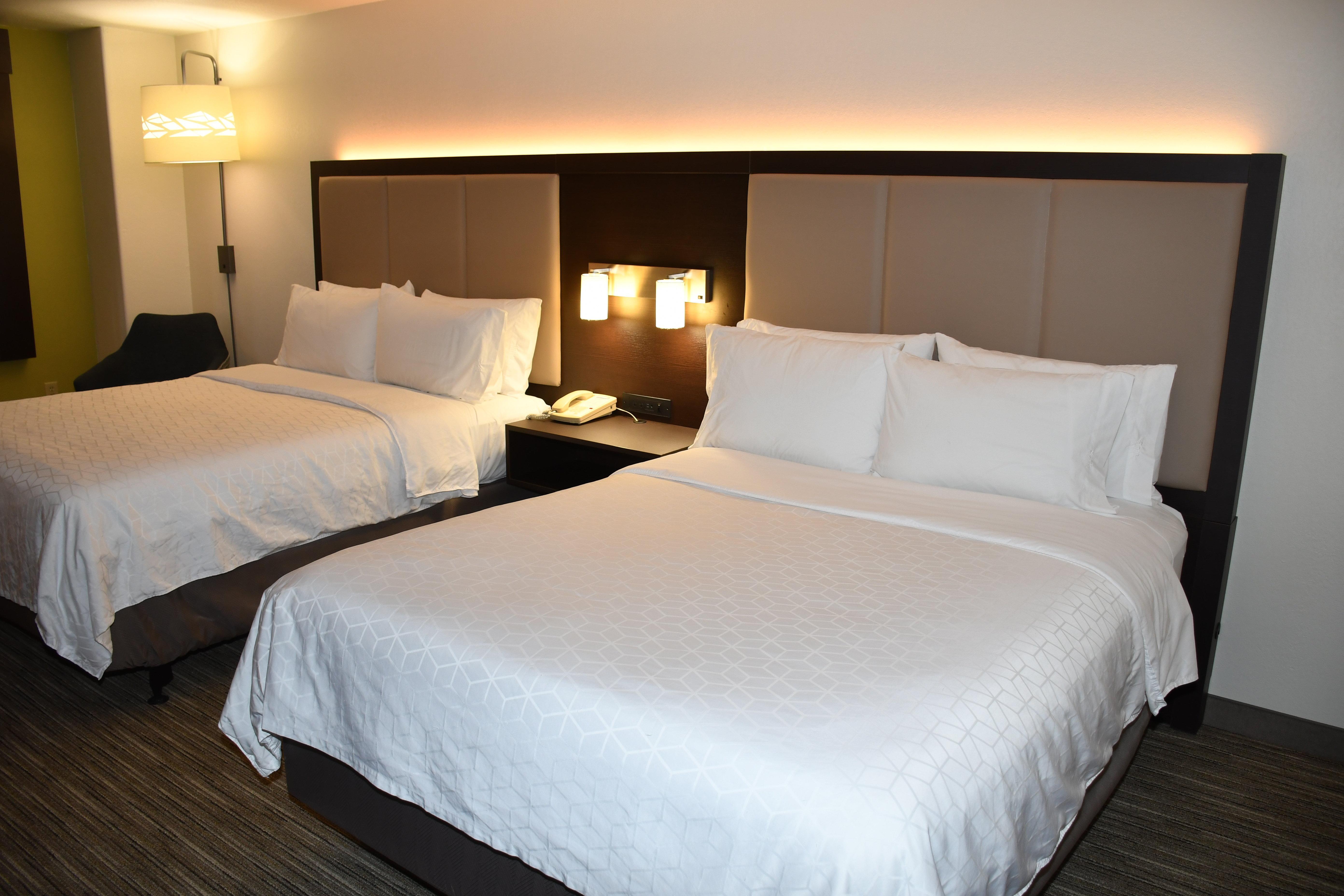 Holiday Inn Express Hotel & Suites Evanston By Ihg Exterior foto